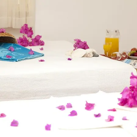 Kekova Hotel 2*